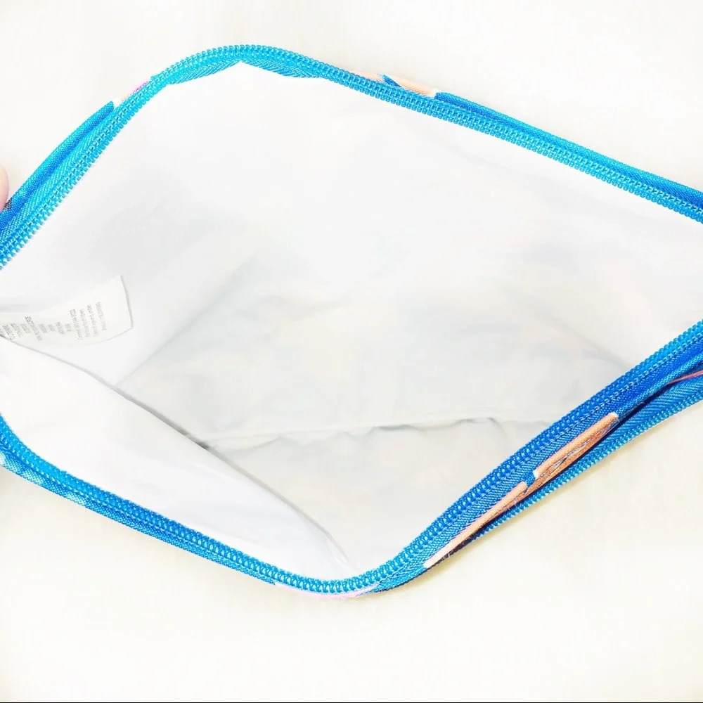 Tropical flamingo vacay travel cosmetics bag - Picture 3 of 3